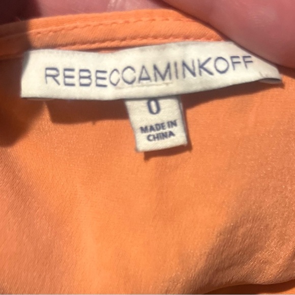 Rebecca Minkoff peach salmon silk shorts romper onepiece jumpsuit size 0 or xs - Picture 4 of 5